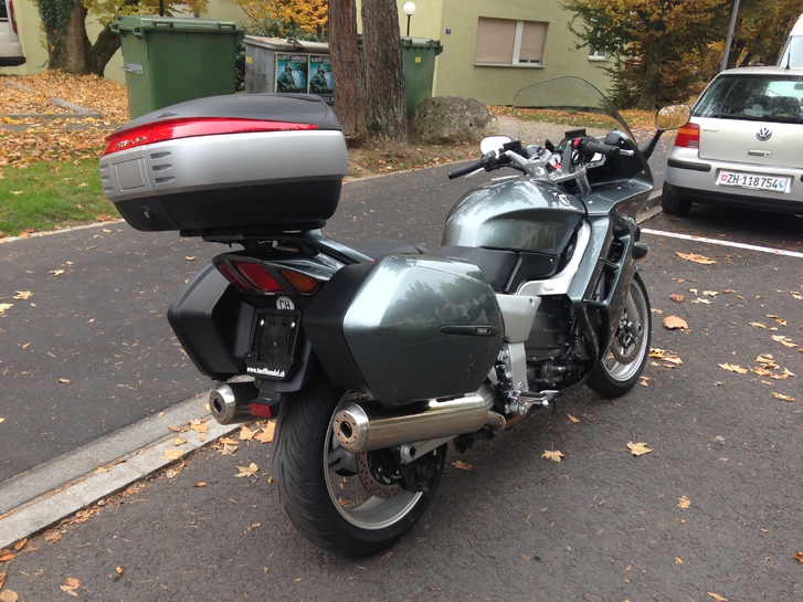 YAMAHA FJR 1300 ABS Grün 2 YAMAHA FJR 1300 ABS Grün Fahrzeuge 2