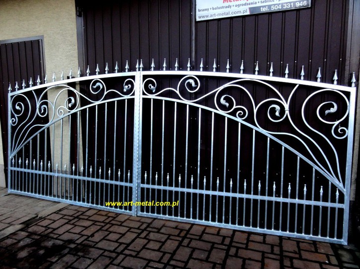 Schmiedeeisen, Schiebetore, Flügeltore, Zaune, Geländer, Vordach Schmiedeeisen, Schiebetore, Flügeltore, Zaune, Geländer, Vordach Garten & Handwerk