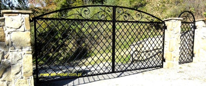 Schmiedeeisen, Schiebetore, Flügeltore, Zaune, Geländer, Vordach 3 Schmiedeeisen, Schiebetore, Flügeltore, Zaune, Geländer, Vordach Garten & Handwerk 3