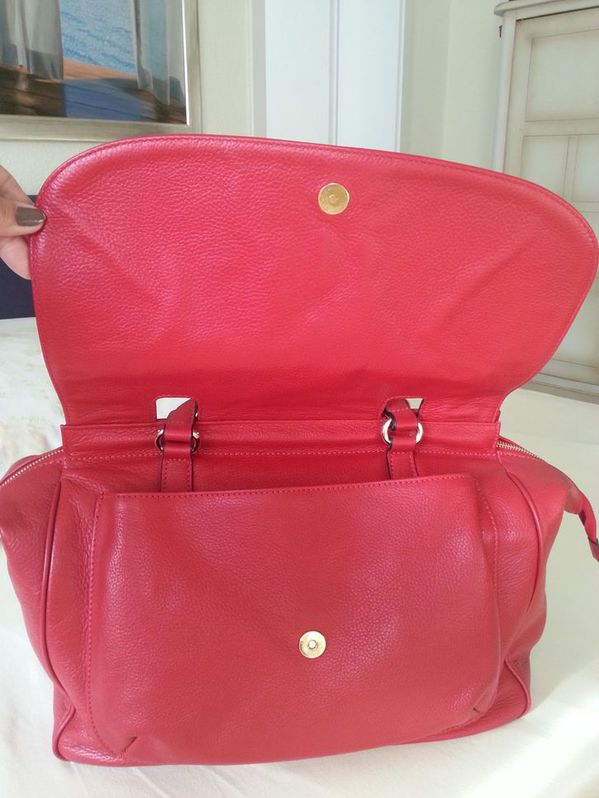 SUPER WEIHNACHTSPRÄSENT: rote Gucci-Tasche 2 SUPER WEIHNACHTSPRÄSENT: rote Gucci-Tasche Kleidung & Accessoires 2