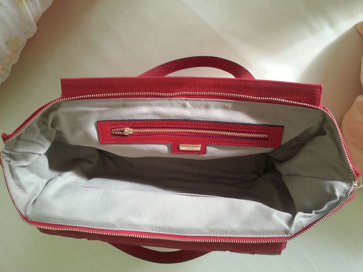 SUPER WEIHNACHTSPRÄSENT: rote Gucci-Tasche 4 SUPER WEIHNACHTSPRÄSENT: rote Gucci-Tasche Kleidung & Accessoires 4