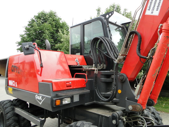 Mobilbagger O&K MH 3.5 2 Mobilbagger O&K MH 3.5 Fahrzeuge 2