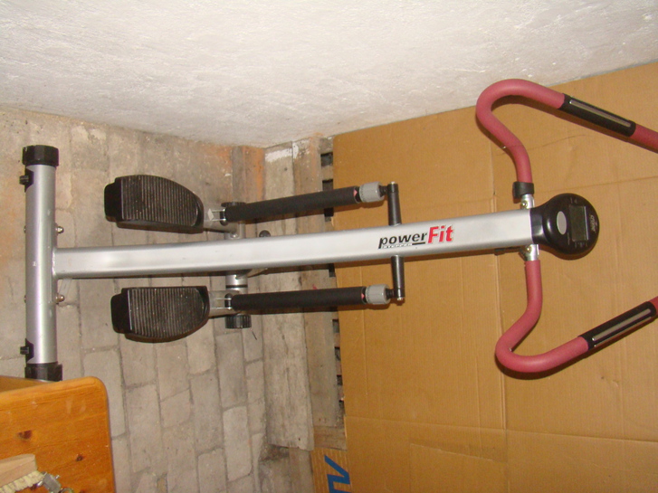 heimtrainer zum steppen pulsmesser mit integriert griffe usw siehe bild( voll funktionsfaehig) 2 heimtrainer zum steppen pulsmesser mit integriert griffe usw siehe bild( voll funktionsfaehig) Sport & Outdoor 2