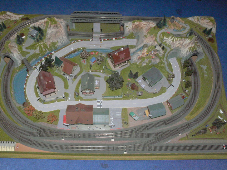 HO FLEISCHMANN Komplettanlage 160x100x30 cm HO FLEISCHMANN Komplettanlage 160x100x30 cm Spielzeuge & Basteln