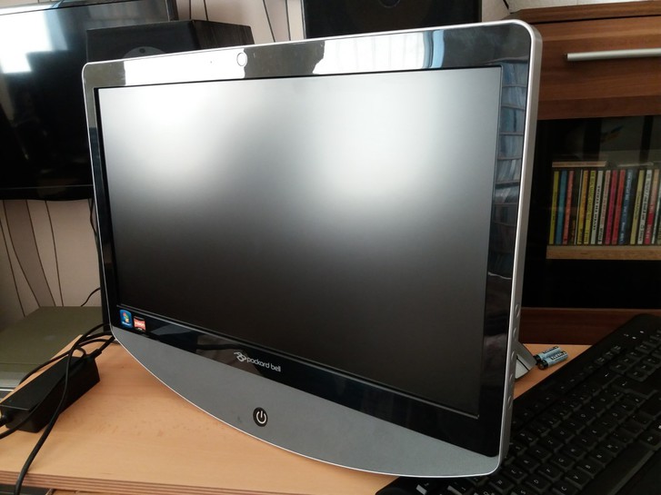 Packard Bell oneTwo S3220 All-in-One PC mit Windows 10 ******** Super-Top-Zustand!!! ******** 4 Packard Bell oneTwo S3220 All-in-One PC mit Windows 10 ******** Super-Top-Zustand!!! ******** Computer & Zubehör 4