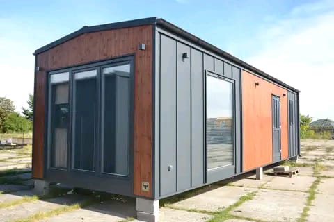 Schiffscontainerhaus mit einem Schlafzimmer Bro & Gewerbe