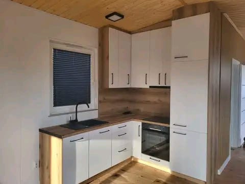 Schiffscontainerhaus mit einem Schlafzimmer Bro & Gewerbe 3