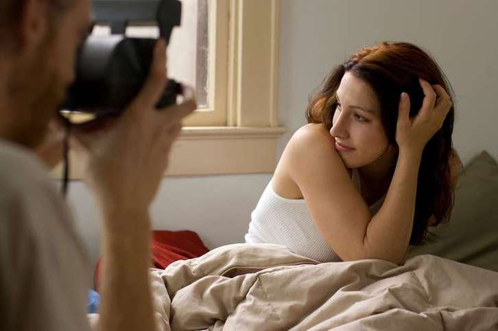 Suche Partnerin für Video Dreh!!!! Suche Partnerin für Video Dreh!!!! Dating & Partnersuche