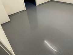 Epoxidharz/PU Bodenbeschichtung<br><br>Möchten Sie ihr Haus sanieren, modernisieren? Sie benöti