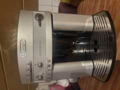 Beide Geräte sind in einem sehr guten Zustand und voll funktionsfähig. Der Preis für beide Gerä