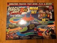Magic Tracks RC Racer Mega Set leuchtet im Dunkeln LED 2 Autos Rennbahn Spielzeug Geschenk Kind Weihnachten TV Werbung Hit 